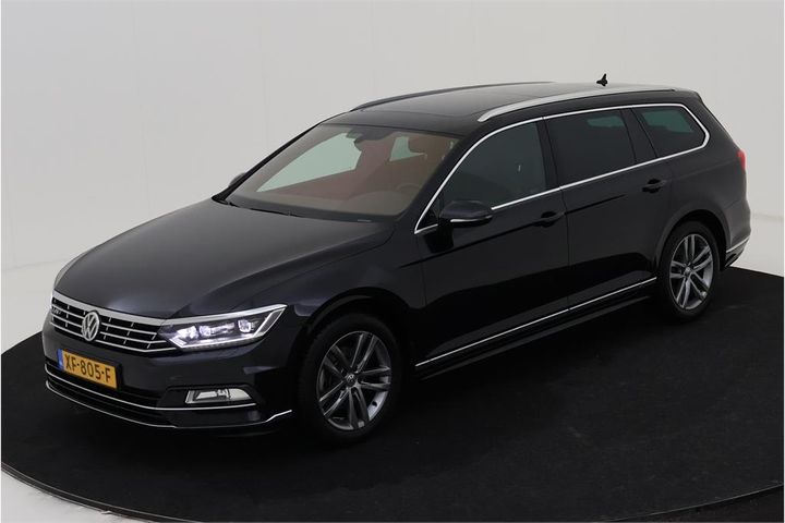 Photo 1 VIN: WVWZZZ3CZJE204680 - VOLKSWAGEN PASSAT 