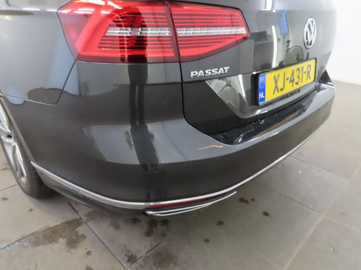 Photo 23 VIN: WVWZZZ3CZJE204785 - VOLKSWAGEN PASSAT 