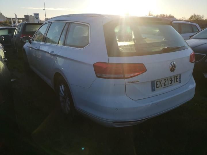 Photo 3 VIN: WVWZZZ3CZJE205903 - VOLKSWAGEN PASSAT 