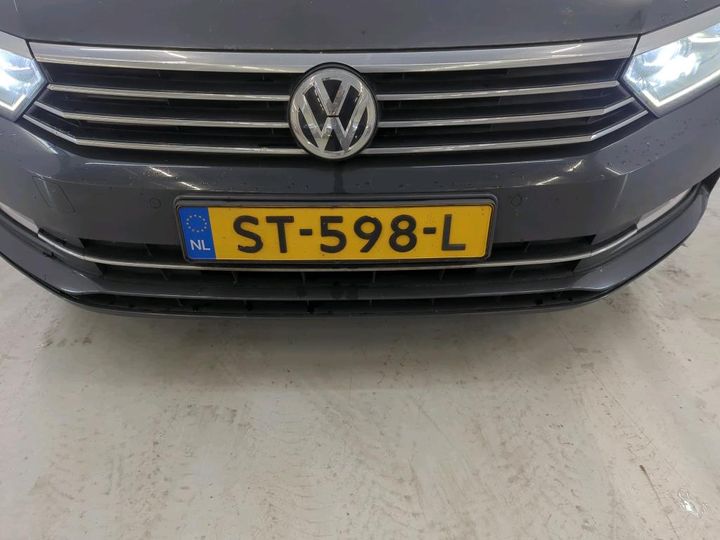 Photo 4 VIN: WVWZZZ3CZJE213154 - VOLKSWAGEN PASSAT 