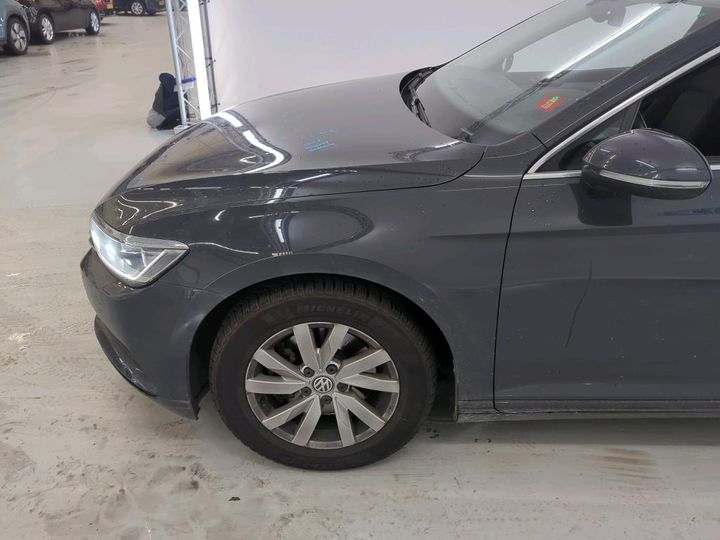 Photo 9 VIN: WVWZZZ3CZJE213154 - VOLKSWAGEN PASSAT 