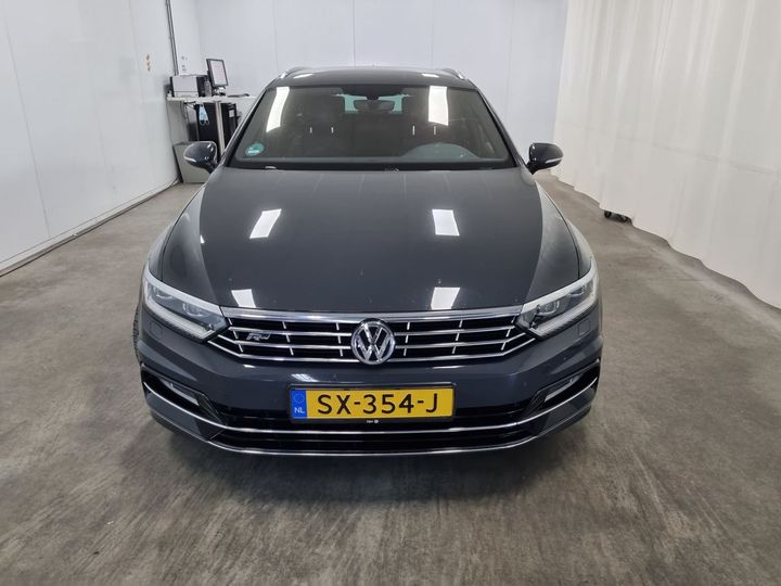 Photo 26 VIN: WVWZZZ3CZJE213188 - VOLKSWAGEN PASSAT 