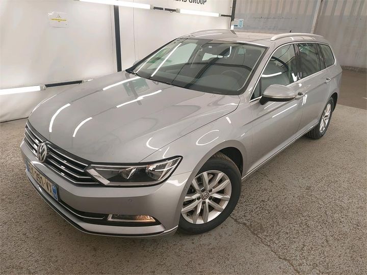 Photo 1 VIN: WVWZZZ3CZJE213662 - VOLKSWAGEN PASSAT 