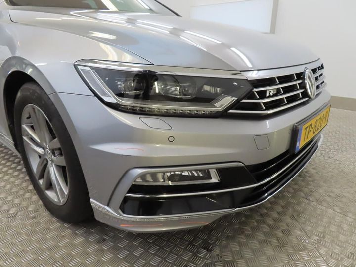 Photo 12 VIN: WVWZZZ3CZJE214200 - VOLKSWAGEN PASSAT 