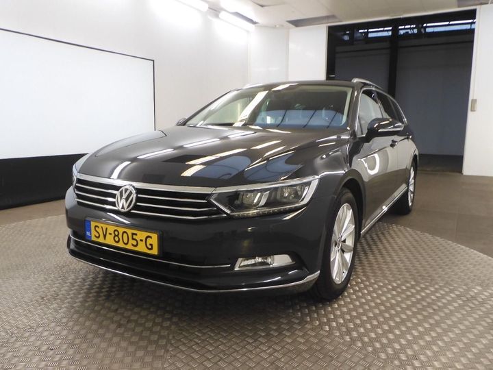 Photo 1 VIN: WVWZZZ3CZJE214763 - VOLKSWAGEN PASSAT 