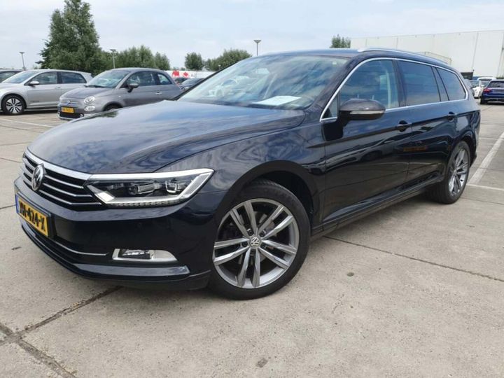 Photo 1 VIN: WVWZZZ3CZJE216755 - VOLKSWAGEN PASSAT 