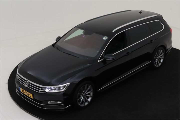 Photo 1 VIN: WVWZZZ3CZJE216867 - VOLKSWAGEN PASSAT 