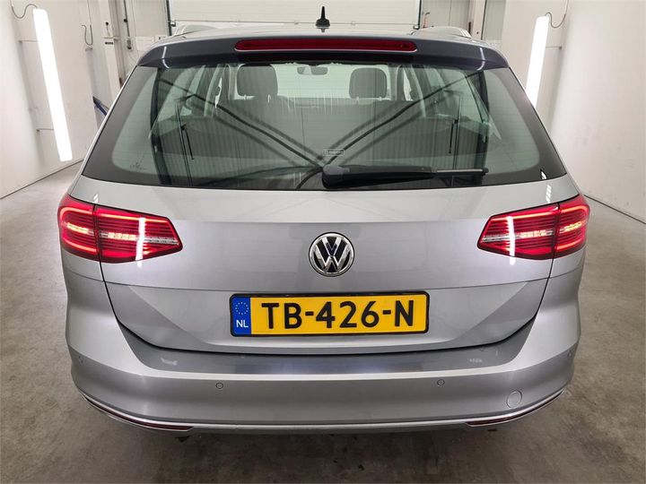 Photo 31 VIN: WVWZZZ3CZJE217135 - VOLKSWAGEN PASSAT 