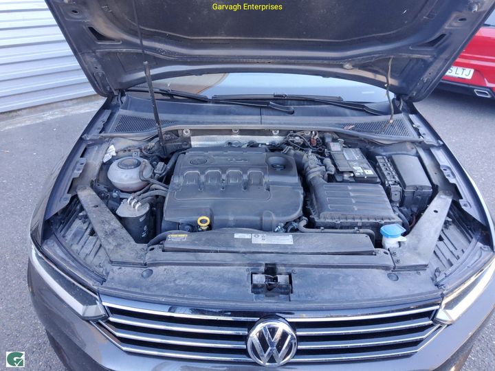 Photo 18 VIN: WVWZZZ3CZJE217290 - VOLKSWAGEN PASSAT 