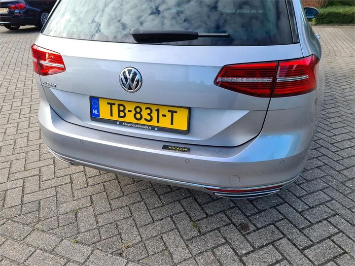 Photo 18 VIN: WVWZZZ3CZJE217645 - VOLKSWAGEN PASSAT 