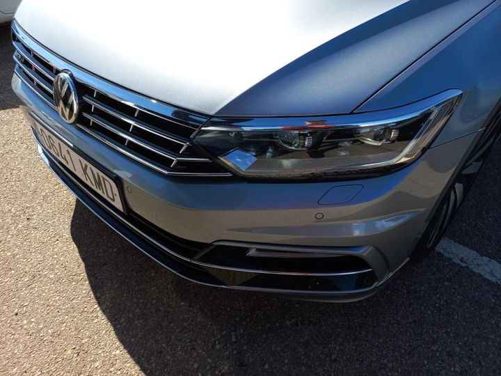 Photo 33 VIN: WVWZZZ3CZJE217968 - VOLKSWAGEN PASSAT 