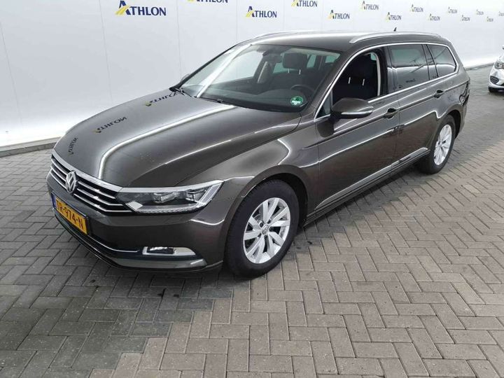 Photo 1 VIN: WVWZZZ3CZJE222204 - VOLKSWAGEN PASSAT 