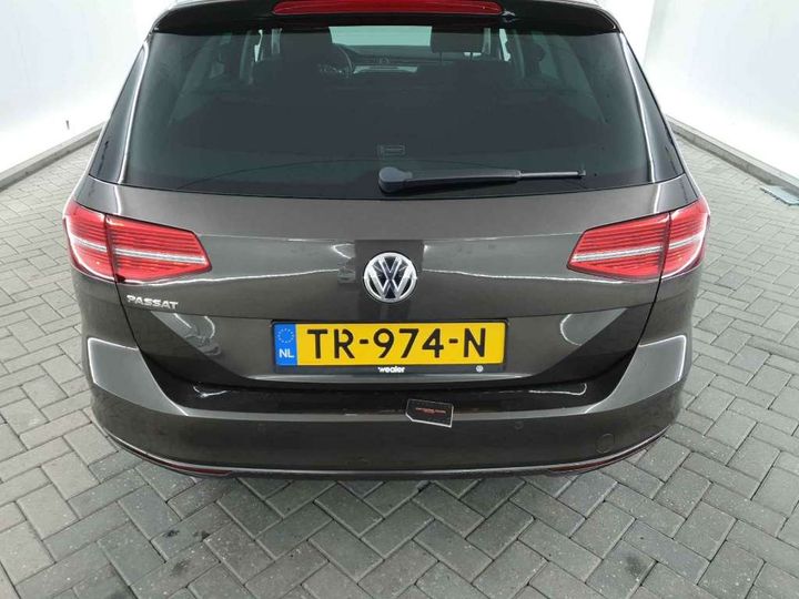 Photo 27 VIN: WVWZZZ3CZJE222204 - VOLKSWAGEN PASSAT 