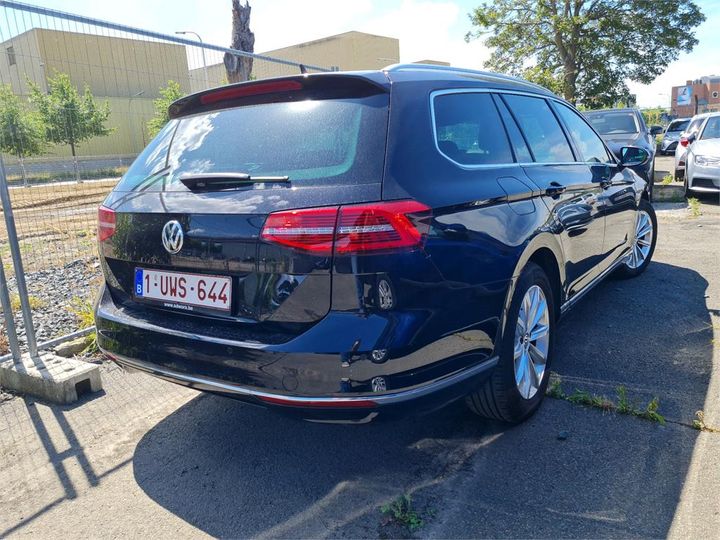 Photo 2 VIN: WVWZZZ3CZJE224597 - VOLKSWAGEN PASSAT 