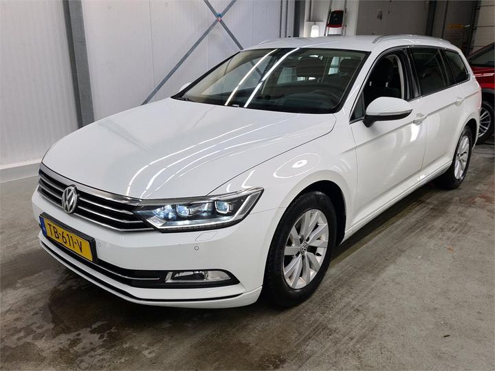 Photo 1 VIN: WVWZZZ3CZJE224868 - VOLKSWAGEN PASSAT 