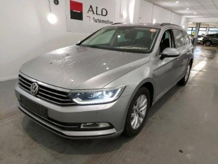 Photo 1 VIN: WVWZZZ3CZJE224986 - VOLKSWAGEN PASSAT 