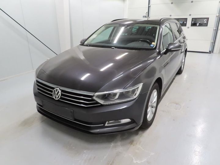 Photo 1 VIN: WVWZZZ3CZJE225132 - VOLKSWAGEN PASSAT 