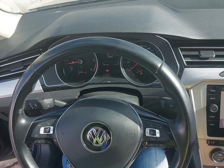 Photo 29 VIN: WVWZZZ3CZJE225828 - VOLKSWAGEN PASSAT 