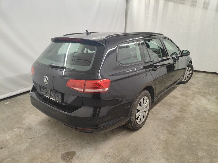 Photo 1 VIN: WVWZZZ3CZJE226269 - VOLKSWAGEN PASSAT 