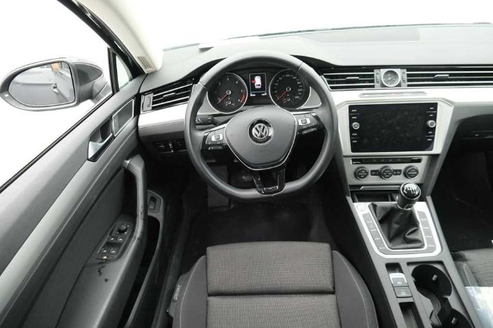 Photo 9 VIN: WVWZZZ3CZJE226576 - VOLKSWAGEN PASSAT 