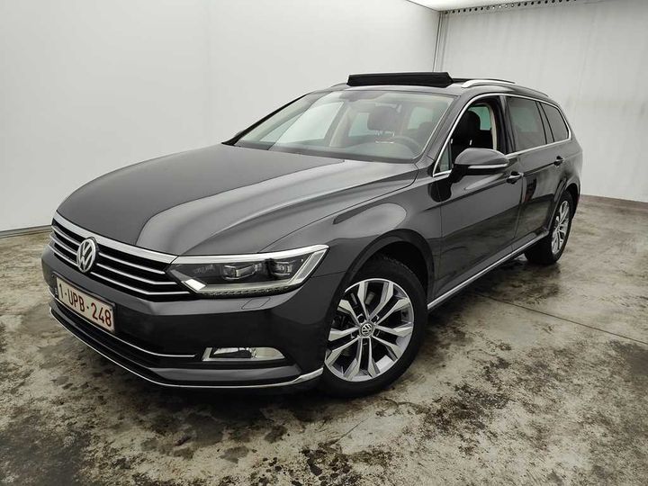 Photo 1 VIN: WVWZZZ3CZJE226915 - VOLKSWAGEN PASSAT 