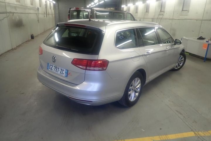 Photo 2 VIN: WVWZZZ3CZJE227127 - VOLKSWAGEN PASSAT 