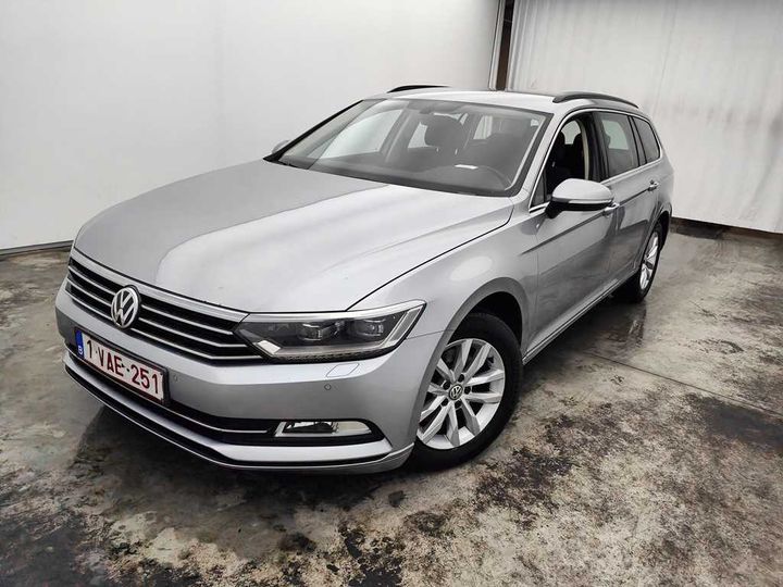 Photo 1 VIN: WVWZZZ3CZJE227737 - VOLKSWAGEN PASSAT 