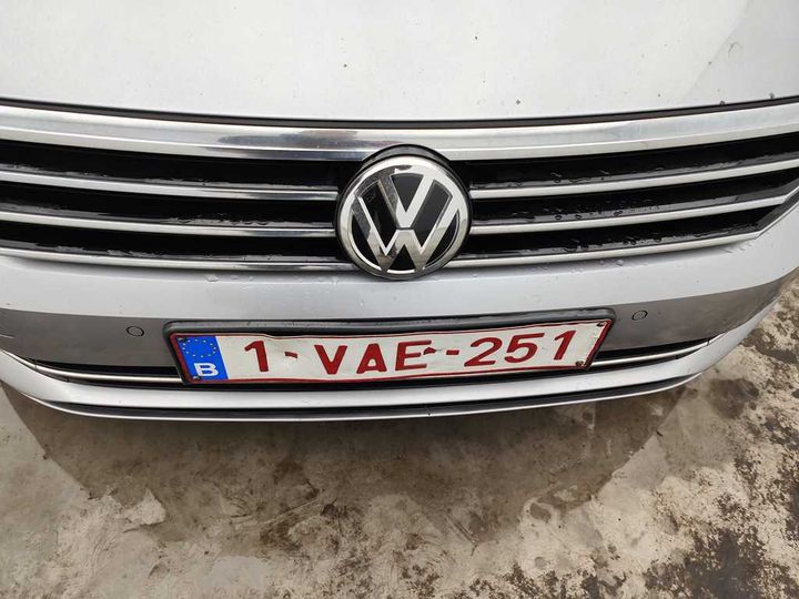 Photo 5 VIN: WVWZZZ3CZJE227737 - VOLKSWAGEN PASSAT 