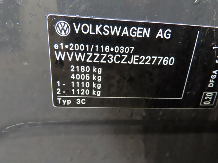 Photo 12 VIN: WVWZZZ3CZJE227760 - VOLKSWAGEN PASSAT 