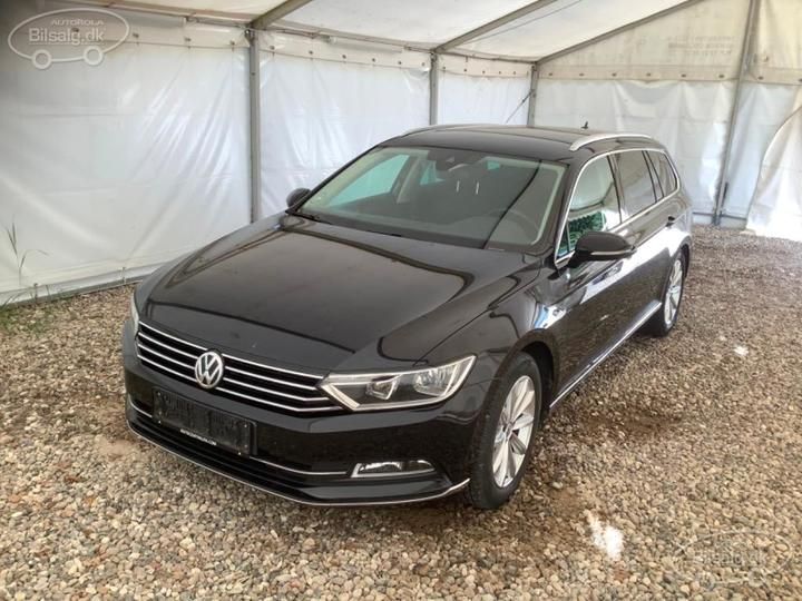 Photo 1 VIN: WVWZZZ3CZJE227826 - VOLKSWAGEN PASSAT 