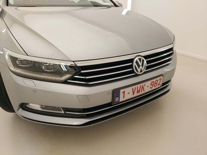 Photo 10 VIN: WVWZZZ3CZJE228111 - VOLKSWAGEN PASSAT 