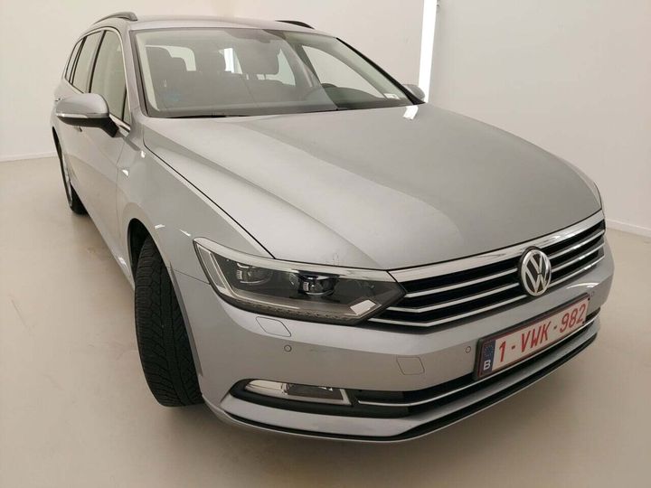 Photo 4 VIN: WVWZZZ3CZJE228111 - VOLKSWAGEN PASSAT 