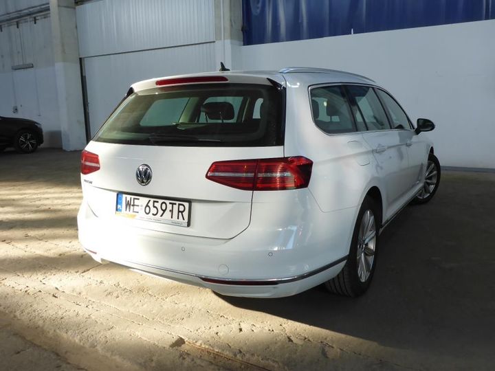 Photo 3 VIN: WVWZZZ3CZJE228300 - VOLKSWAGEN PASSAT 