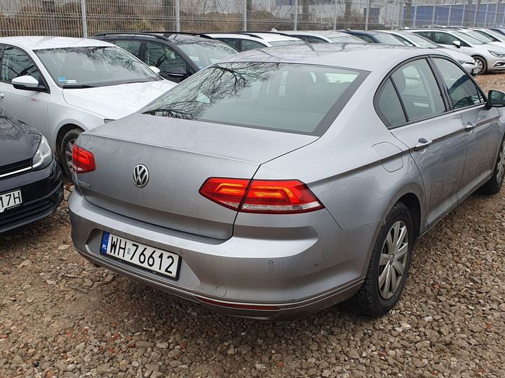 Photo 3 VIN: WVWZZZ3CZJE231282 - VOLKSWAGEN PASSAT 