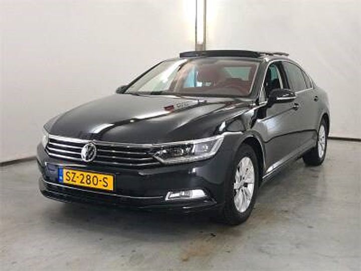 Photo 1 VIN: WVWZZZ3CZJE231650 - VOLKSWAGEN PASSAT 