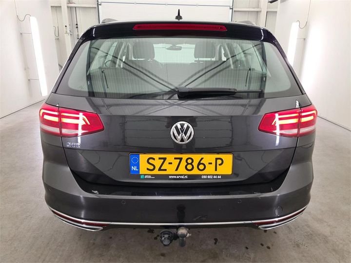 Photo 28 VIN: WVWZZZ3CZJE233016 - VOLKSWAGEN PASSAT 