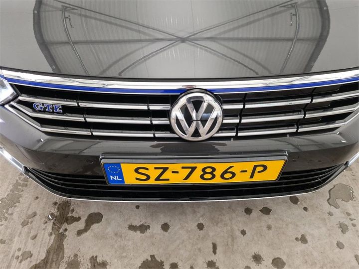 Photo 5 VIN: WVWZZZ3CZJE233016 - VOLKSWAGEN PASSAT 