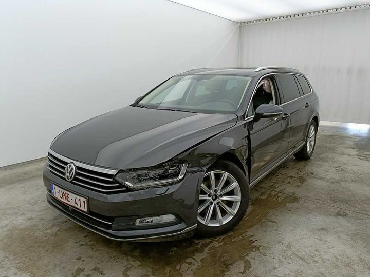 Photo 1 VIN: WVWZZZ3CZJE234746 - VOLKSWAGEN PASSAT 