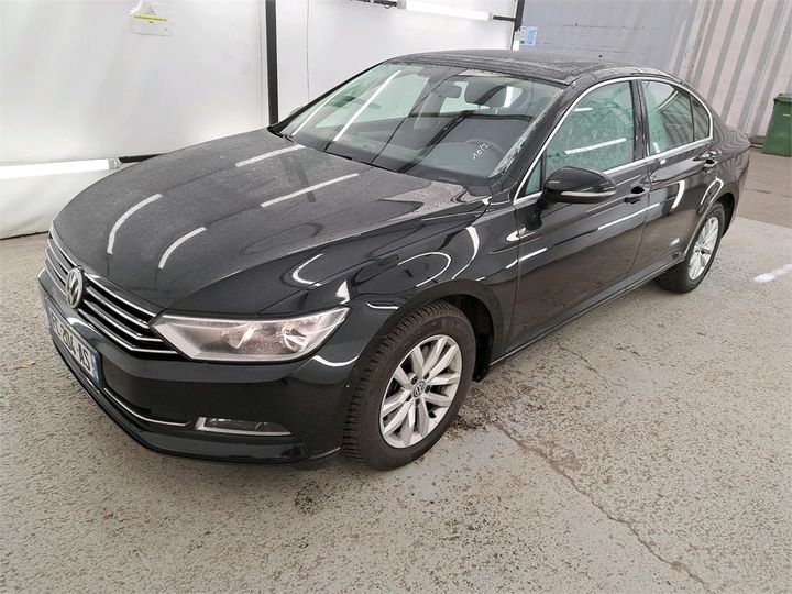 Photo 1 VIN: WVWZZZ3CZJE235772 - VOLKSWAGEN PASSAT 