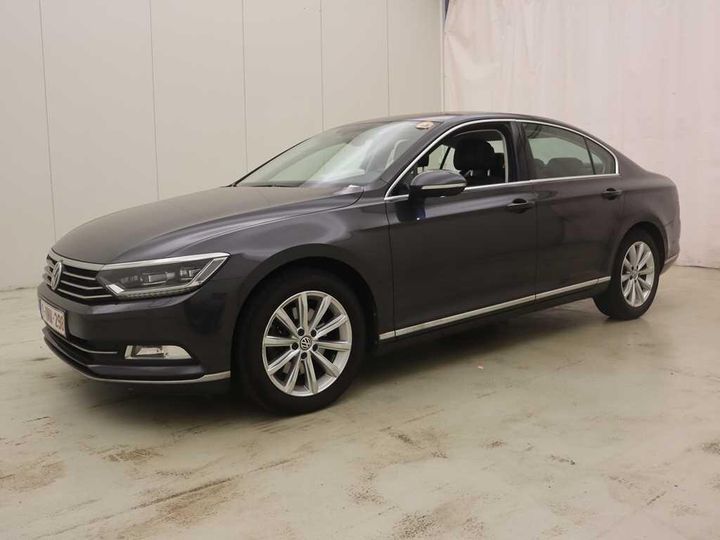 Photo 1 VIN: WVWZZZ3CZJE237615 - VOLKSWAGEN PASSAT 