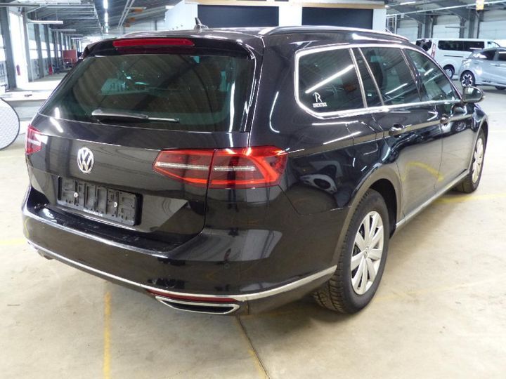 Photo 2 VIN: WVWZZZ3CZJE237669 - VOLKSWAGEN PASSAT 