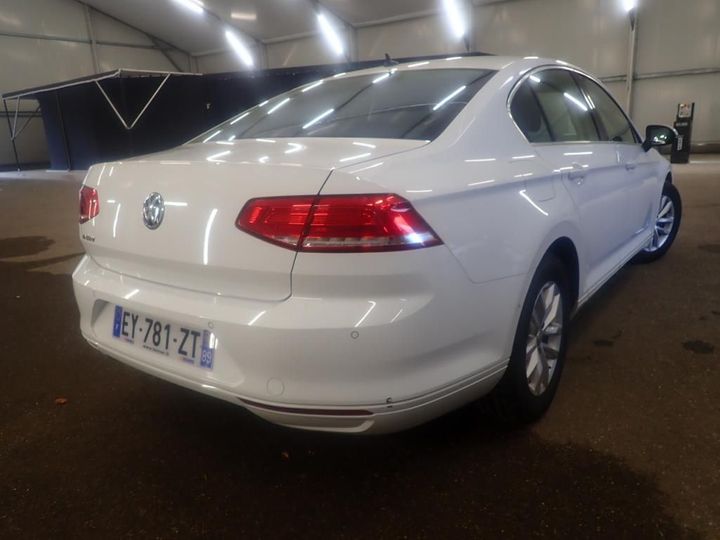 Photo 2 VIN: WVWZZZ3CZJE241619 - VOLKSWAGEN PASSAT 