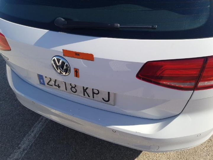 Photo 18 VIN: WVWZZZ3CZJE247228 - VOLKSWAGEN PASSAT 