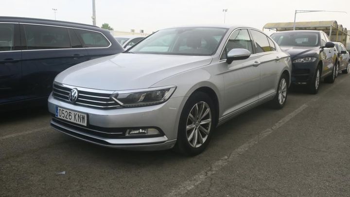 Photo 1 VIN: WVWZZZ3CZJE248741 - VOLKSWAGEN PASSAT 