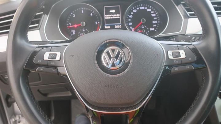 Photo 13 VIN: WVWZZZ3CZJE248741 - VOLKSWAGEN PASSAT 