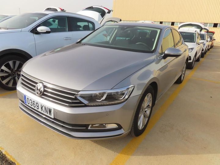 Photo 0 VIN: WVWZZZ3CZJE249349 - VOLKSWAGEN PASSAT 