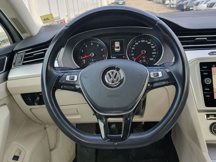 Photo 23 VIN: WVWZZZ3CZJE251660 - VOLKSWAGEN PASSAT 