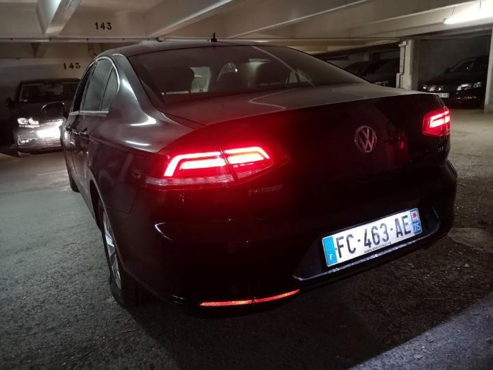 Photo 10 VIN: WVWZZZ3CZJE252652 - VOLKSWAGEN PASSAT 