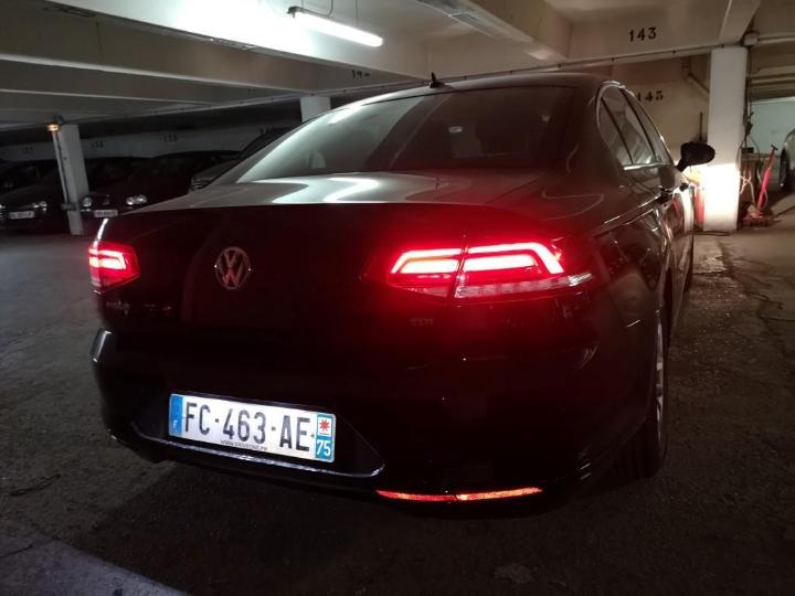 Photo 3 VIN: WVWZZZ3CZJE252652 - VOLKSWAGEN PASSAT 