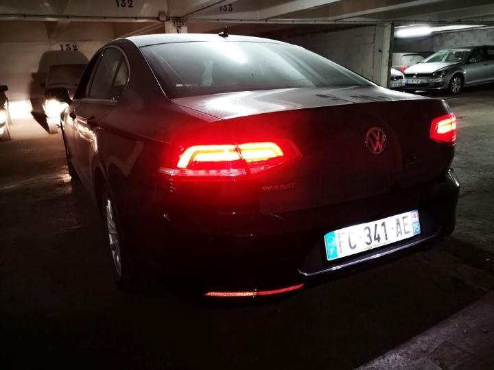 Photo 6 VIN: WVWZZZ3CZJE253334 - VOLKSWAGEN PASSAT 